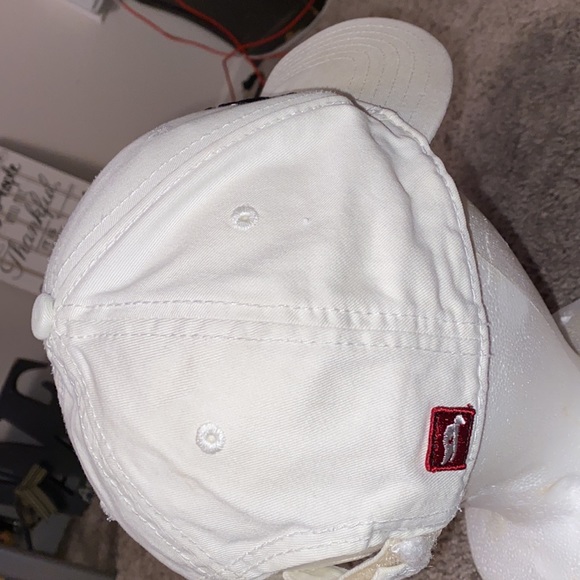 Hawk 🧢 - Picture 6 of 10